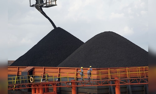 Indonesia plans to tighten state control over commodity exports – CNBC TV18 Indonesia plans to tighten state control over commodity exports – CNBC TV18