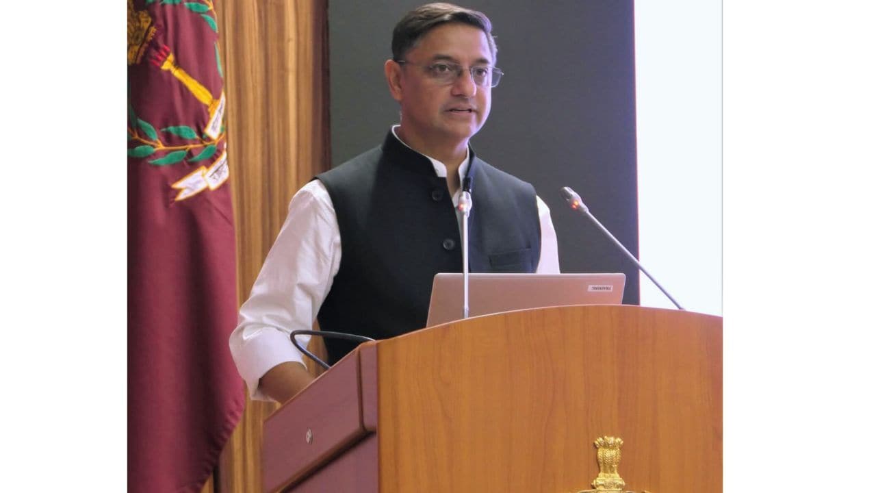 Who is Sanjeev Sanyal, PM’s economic adviser who may be next Bengal finance minister