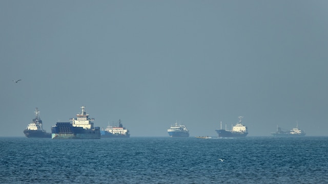 Iran-US-Israel War Live Updates: Iran sends response to Pakistan on US proposal to end the war