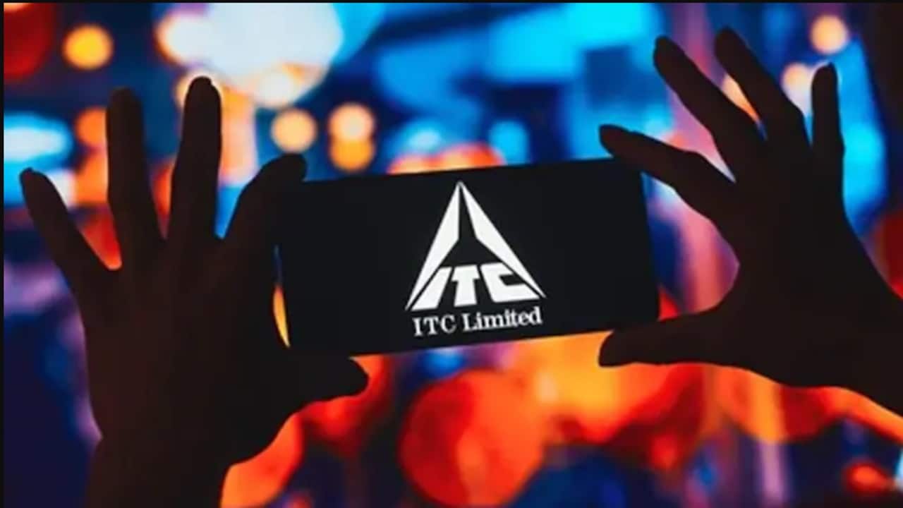 ITC Q4 net profit beats estimates; revenue falls 7%, declares ₹8 dividend