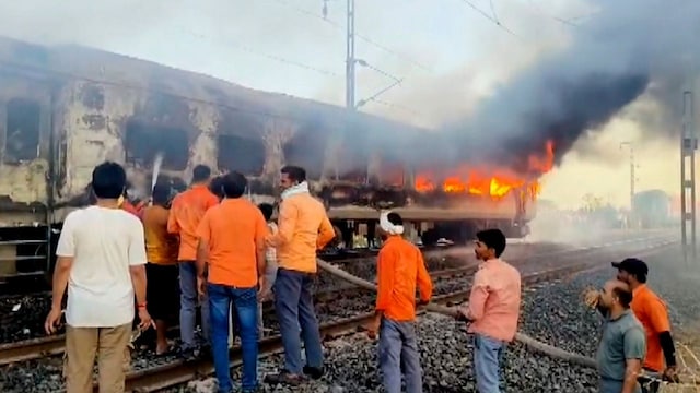Rajdhani Express AC coach catches fire in Madhya Pradesh, all ...