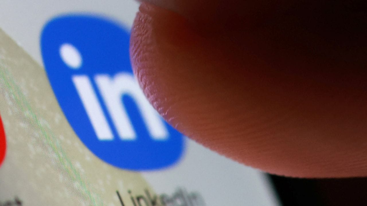 The Hollow Growth Inside the LinkedIn Workforce Purge