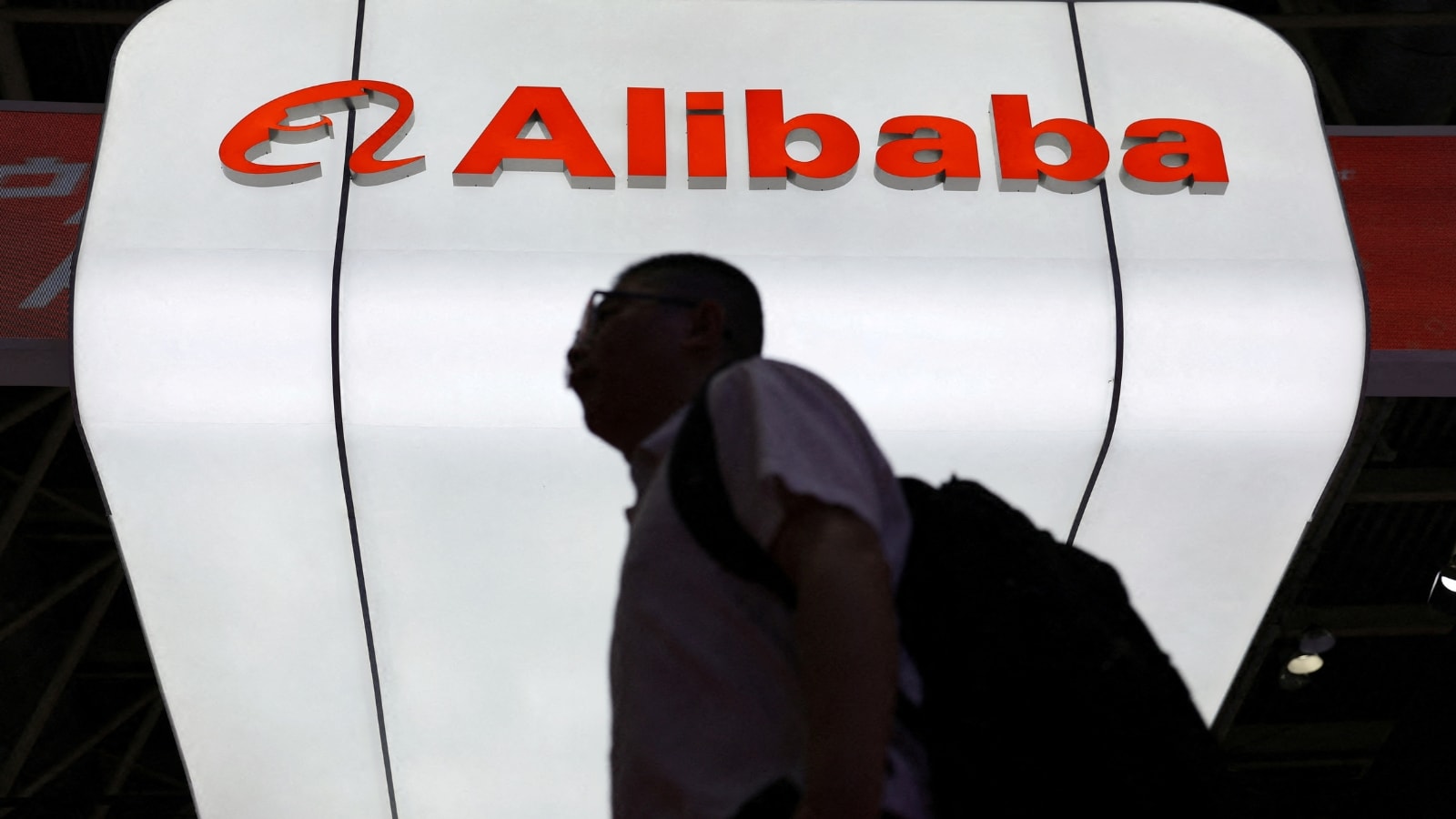 Why the Alibaba Stock Crash Points to a Much Bigger AI Cold War Problem
