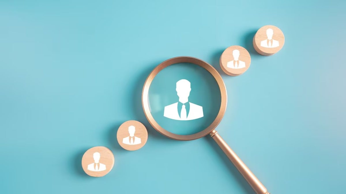 Indian Gen Z Hesitates to Network, Risking Hiring Opportunities