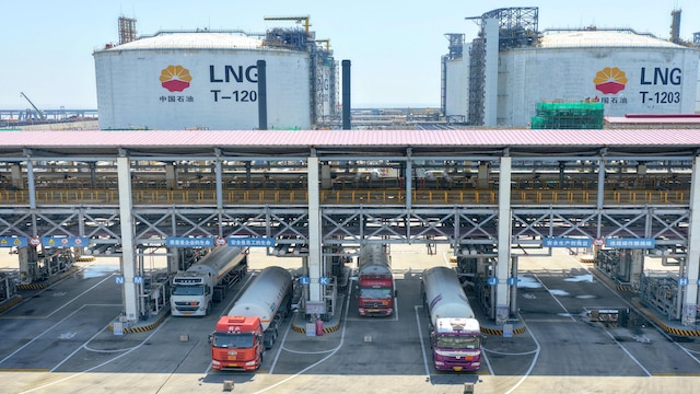 China to return as major oil buyer in August, JPMorgan says, naming its top stock picks China to return as major oil buyer in August, JPMorgan says, naming its top stock picks