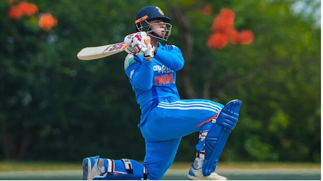 ಫೈನಲ್ ಪಂದ್ಯದಲ್ಲಿ ಶ್ರೀಲಂಕಾ ವಿರುದ್ಧ ವೈಭವ್ ಸೂರ್ಯವಂಶಿ 11 ಎಸೆತಗಳಲ್ಲಿ ಅರ್ಧಶತಕ ಸಿಡಿಸುವ ಮೂಲಕ ವಿಶ್ವದಾಖಲೆ ಮುರಿದರು ಫೈನಲ್ ಪಂದ್ಯದಲ್ಲಿ ಶ್ರೀಲಂಕಾ ವಿರುದ್ಧ ವೈಭವ್ ಸೂರ್ಯವಂಶಿ 11 ಎಸೆತಗಳಲ್ಲಿ ಅರ್ಧಶತಕ ಸಿಡಿಸುವ ಮೂಲಕ ವಿಶ್ವದಾಖಲೆ ಮುರಿದರು