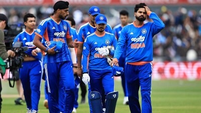 Cricket - Second T20 International - England v India - Old Trafford, Manchester, Britain - July 4, 2026 India's Shreyas Iyer with teammates after the match Action Images via Reuters/Craig Brough