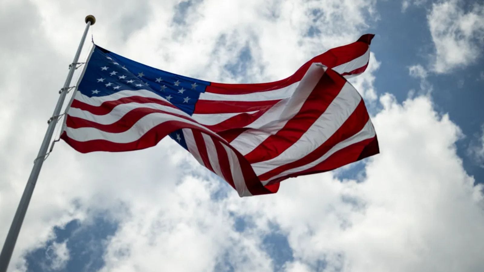 The Architecture of Flag Evolution Operational Dynamics of American Vexillological Scaling