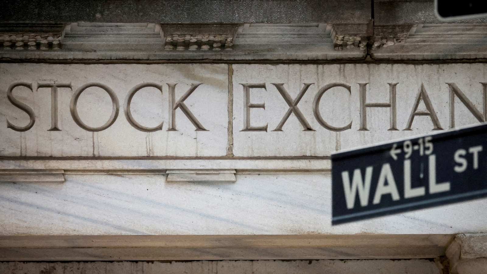US markets rise for second straight week; SK Hynix's listing steals the show