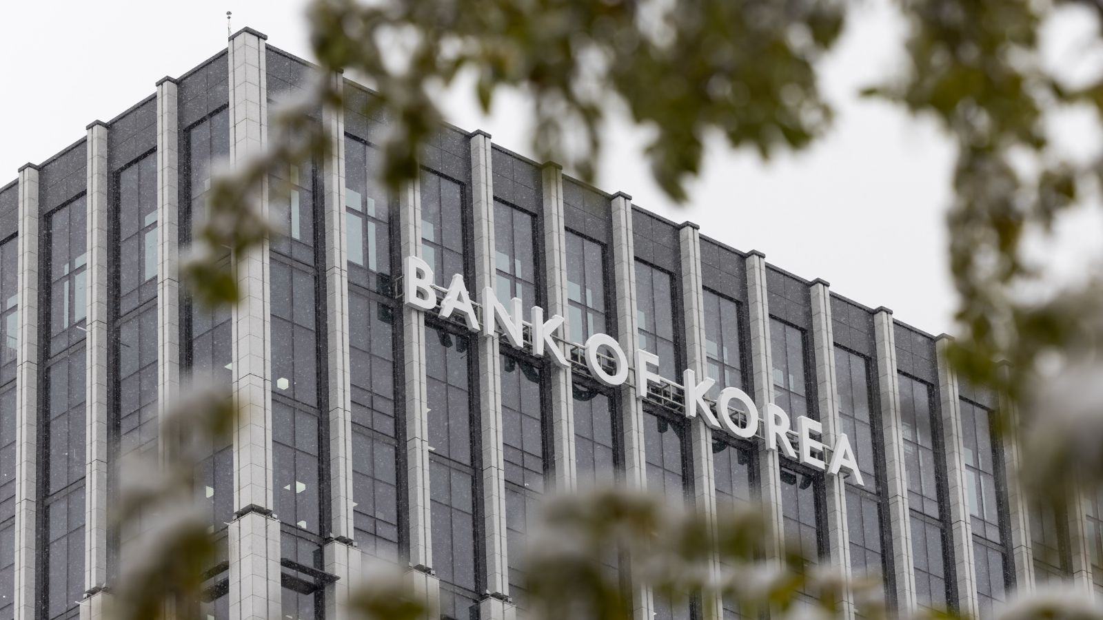 South Korea raises rates for first time since 2023 on chip-led boom