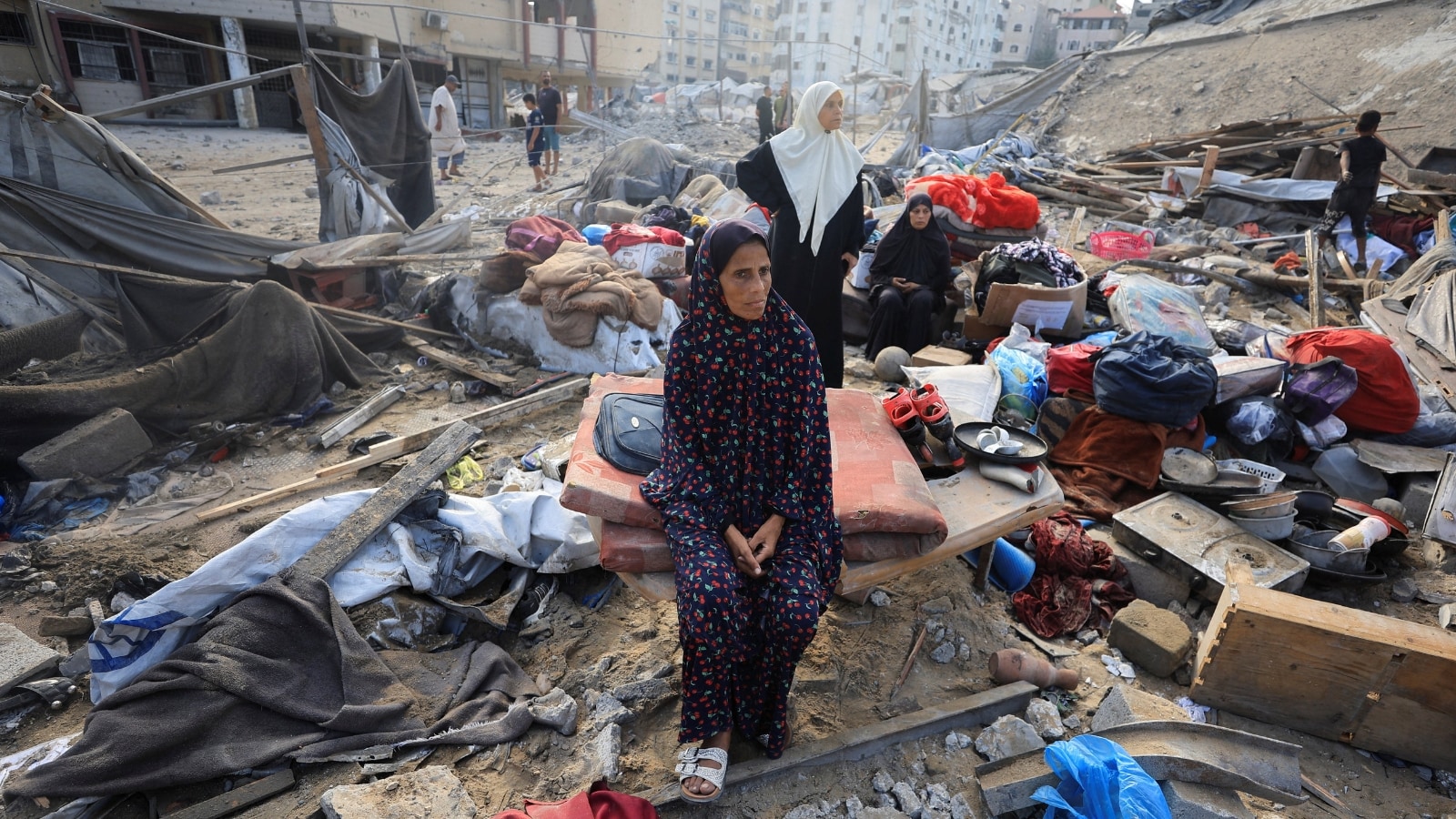 Inside the Fragile Gaza Disarmament Deal Nobody Trusts