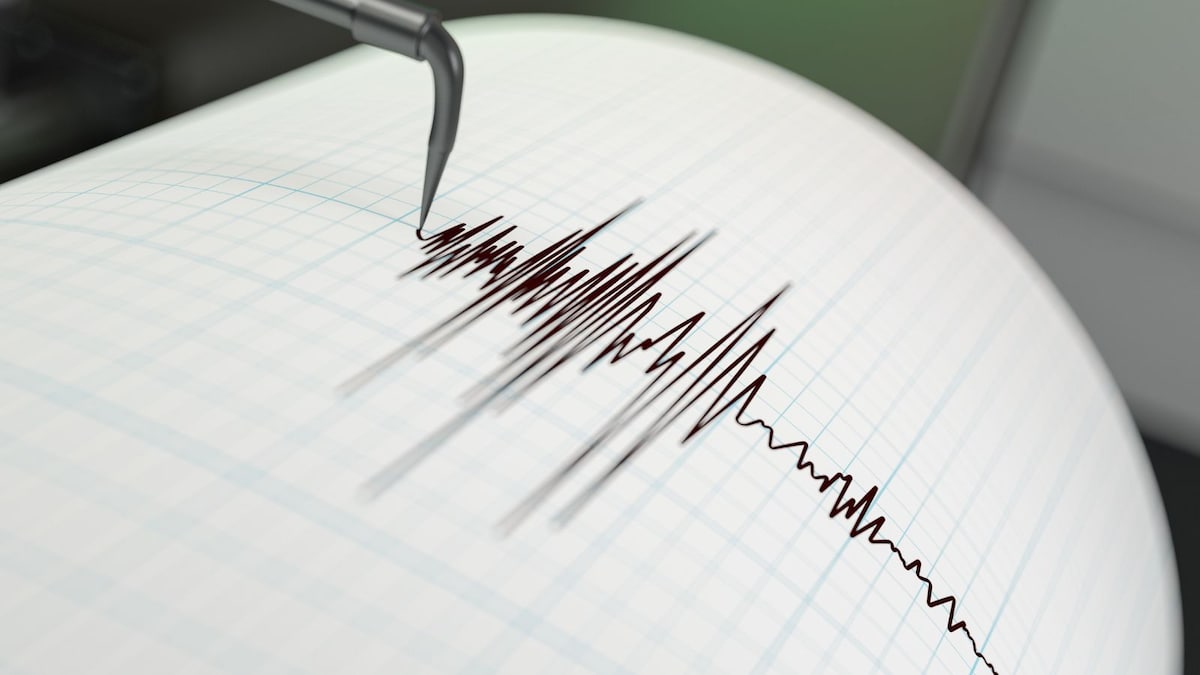 Earthquake of magnitude 5.0 strikes Tibet