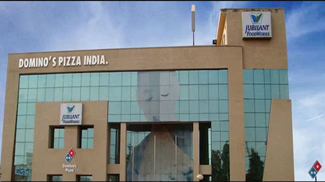  Domino's India Like-for-Like sales grow 2.5%; revenue up 14%