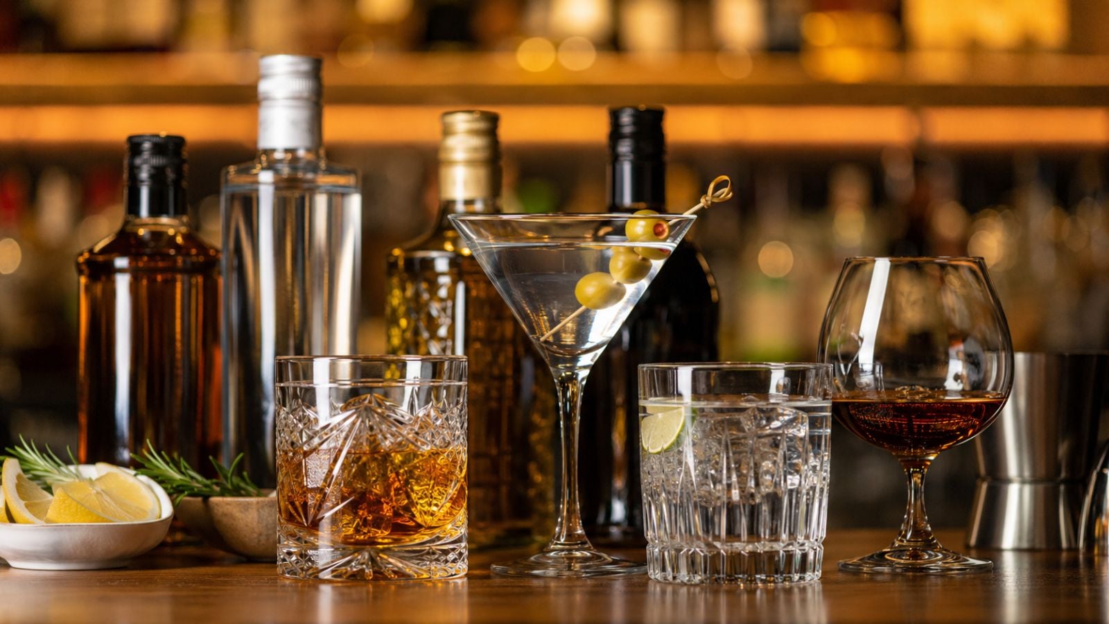 Heated arguments in TN Assembly over collection of ₹10 extra per liquor bottle at TASMAC shops
