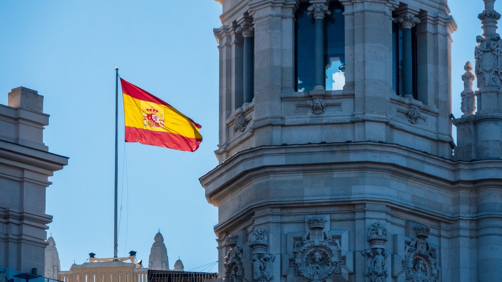 Why Spain Outgrew South Korea Without The Tech Hype