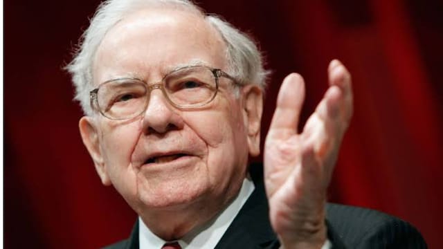 Warren Buffett tells CNBC he initiated Berkshire's Alphabet investment Warren Buffett tells CNBC he initiated Berkshire's Alphabet investment