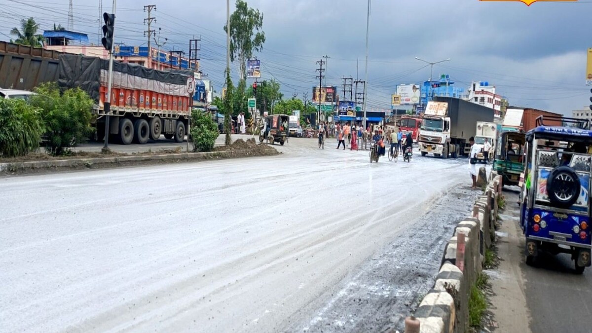 Paint Spill Turns Uluberia Highway White After Truck Overturn