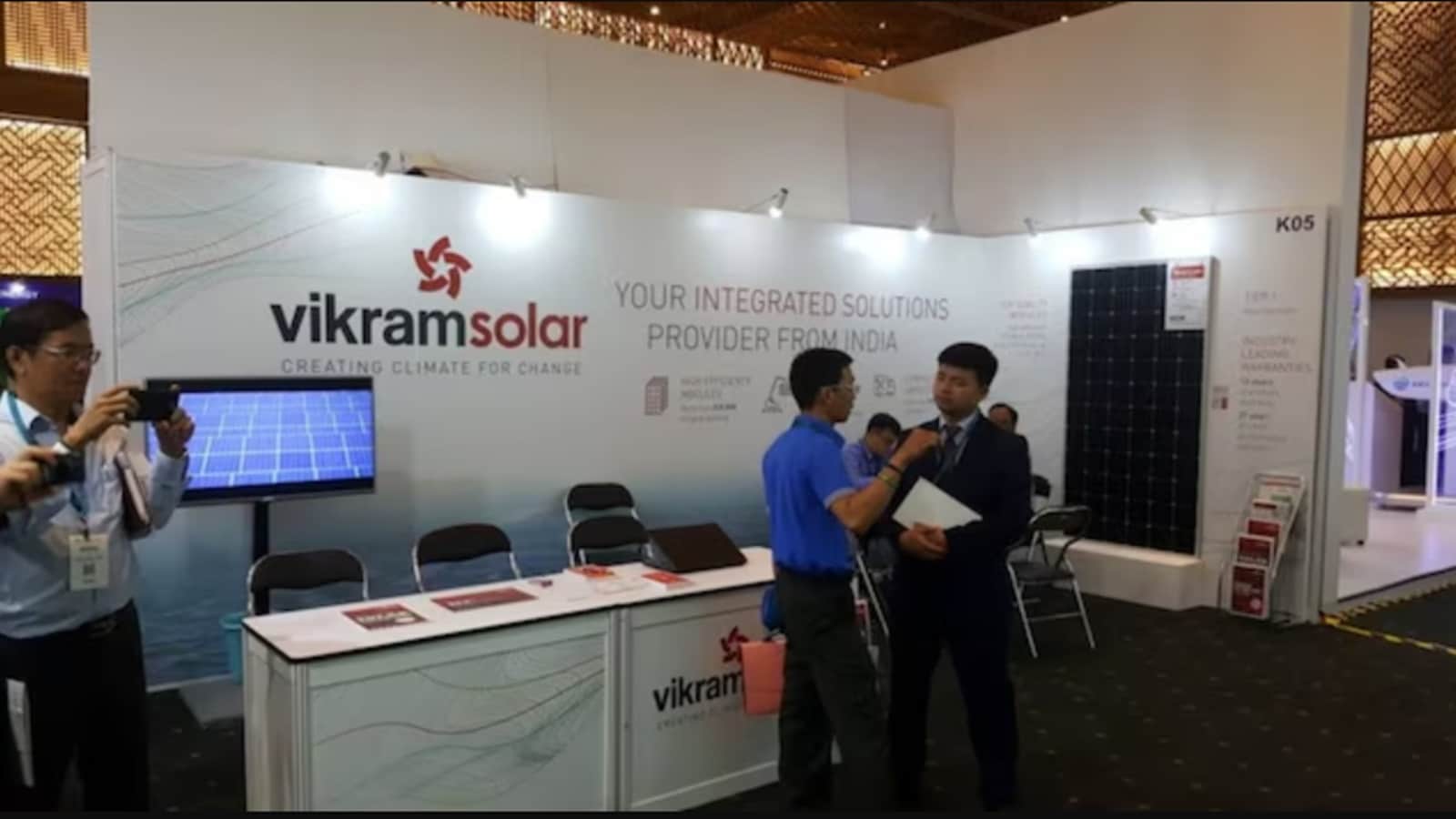 Vikram Solar signs 130 MW solar cell supply deal to boost India manufacturing