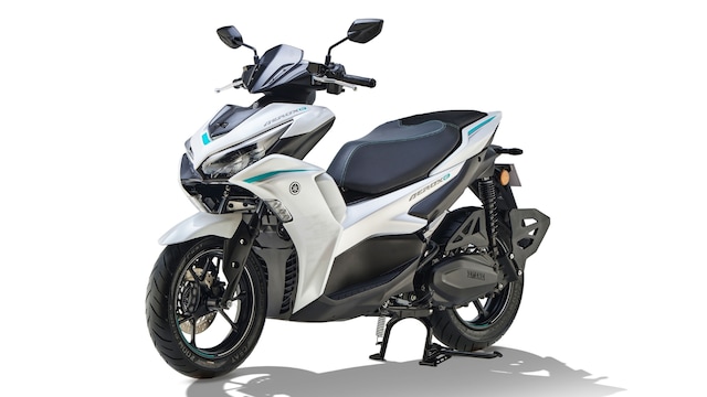 Yamaha launches Aerox-E electric scooter at ₹2.81 lakh, its priciest model yet Yamaha launches Aerox-E electric scooter at ₹2.81 lakh, its priciest model yet