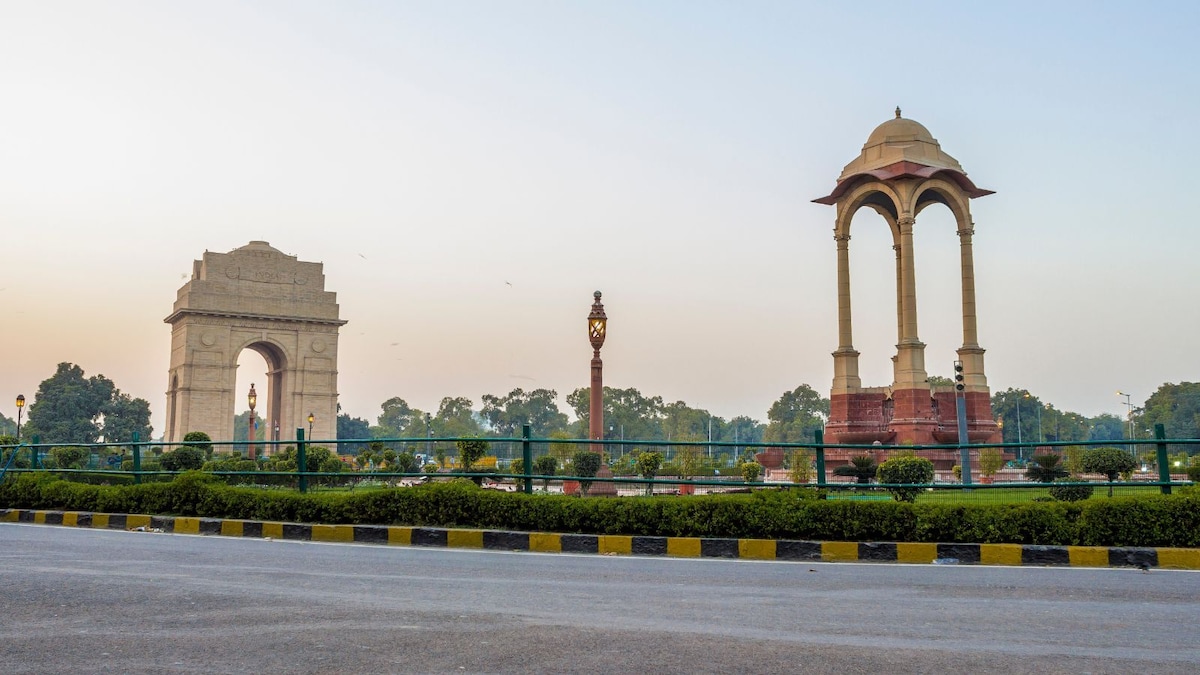 Delhi Records 23°C Minimum as IMD Predicts Cloudy Skies