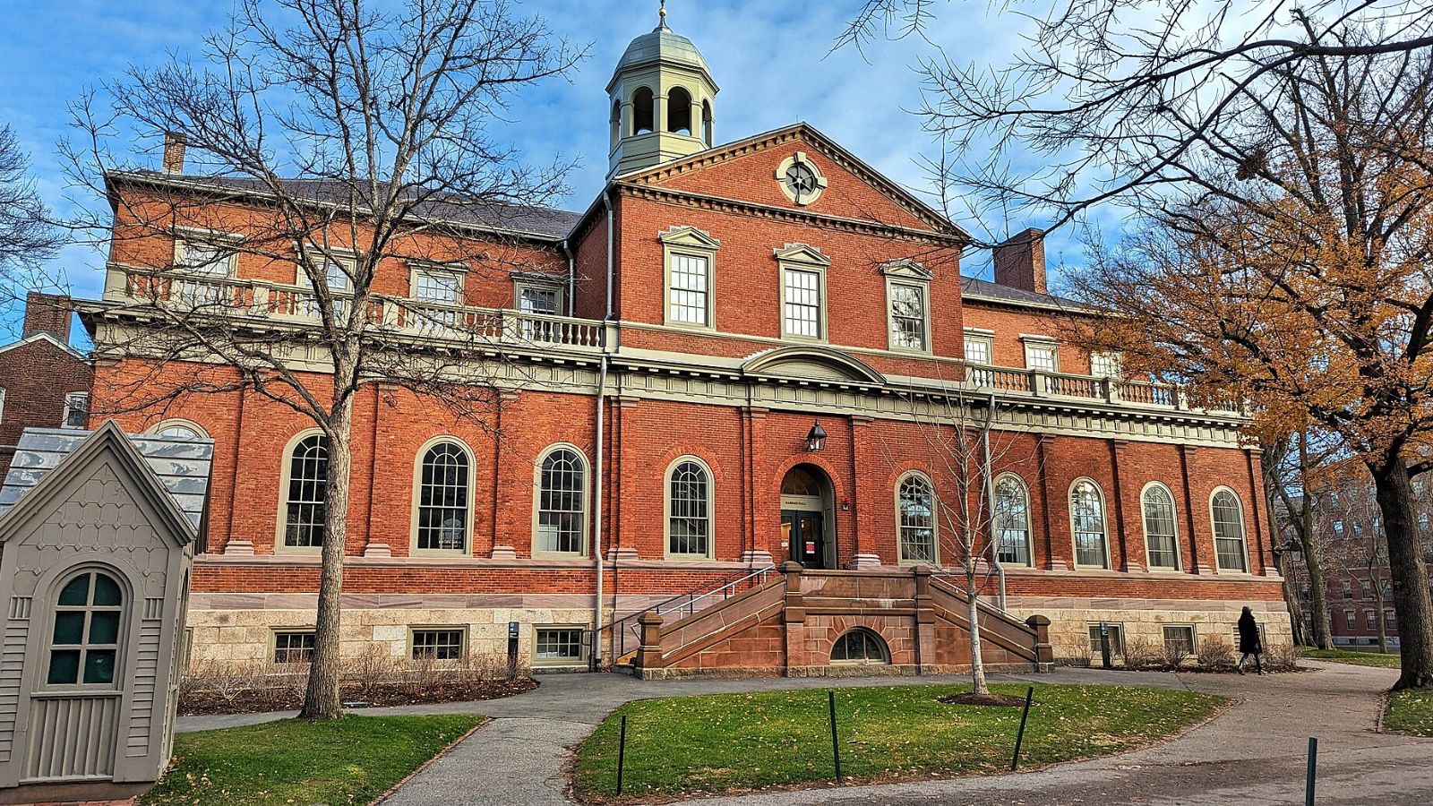 Why Harvard And Mit Are Facing A Brutal Federal Probe Over J-1 Visas