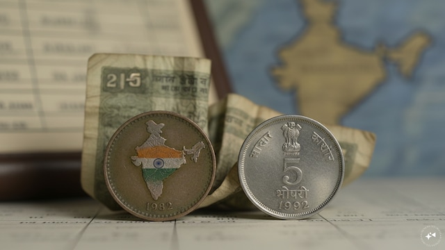 ₹2 and ₹5 become coins | India introduced a ₹2 coin in 1982, featuring the map of India superimposed with the national flag. A definitive ₹5 coin followed in 1992, supplementing paper currency. The 1990s also saw the gradual coinisation of ₹1, ₹2 and ₹5 denominations. The cost of managing currency notes was among the considerations behind the shift.