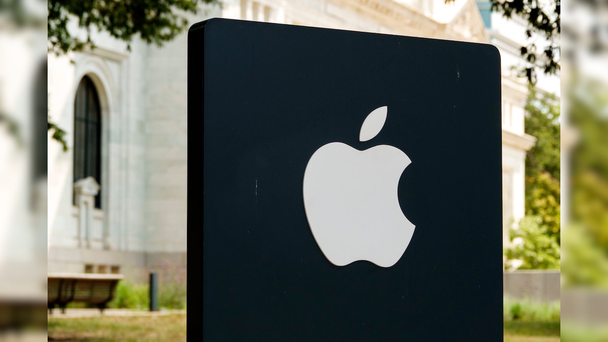 Apple Earnings Split Wall Street Analysts Amid Headwinds