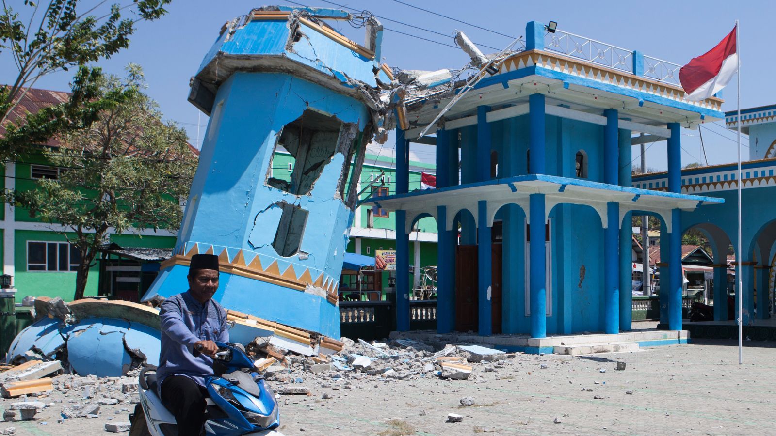 Why Indonesia Earthquake Relief Stalled During Independence Day