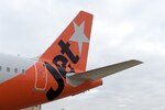 Jetstar, Qatar Airways planes come within metres in Sydney Airport near miss, second in 2 weeks
