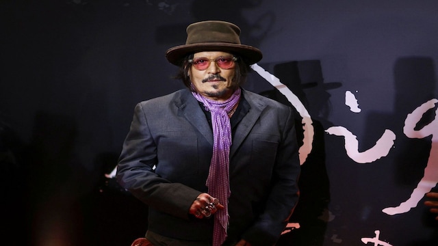Johnny Depp in negotiations for 'Pirates of the Caribbean 6'