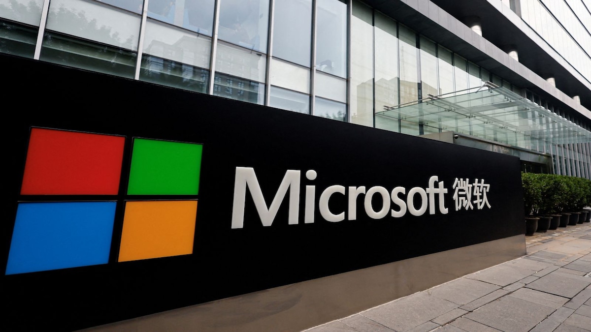 Government Urges Microsoft to Build Data Centres Near Power