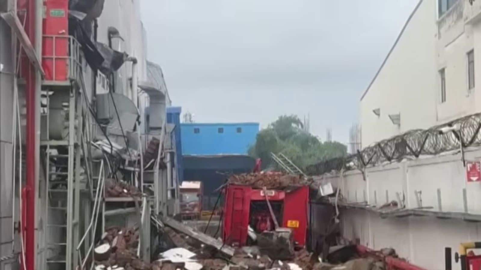 Emergency response at the Greater Noida electronic-chip manufacturing unit fire.