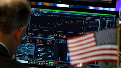 Dow Rises and S&P 500 Flat as Micron Drags Nasdaq Lower