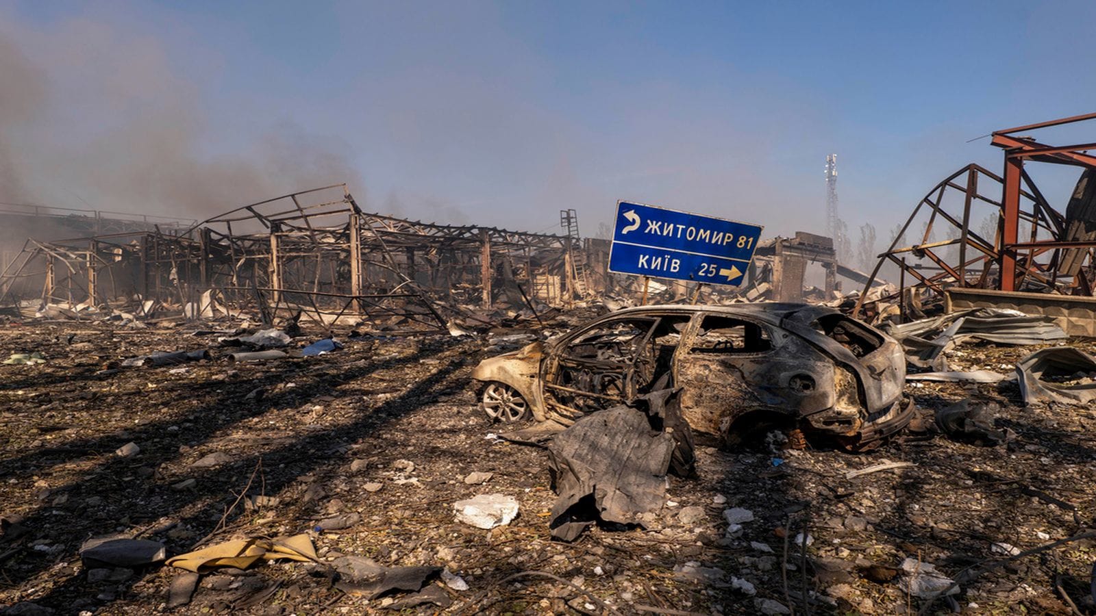 Inside the Myla Warehouse Disaster and Kyiv's Internal Crisis