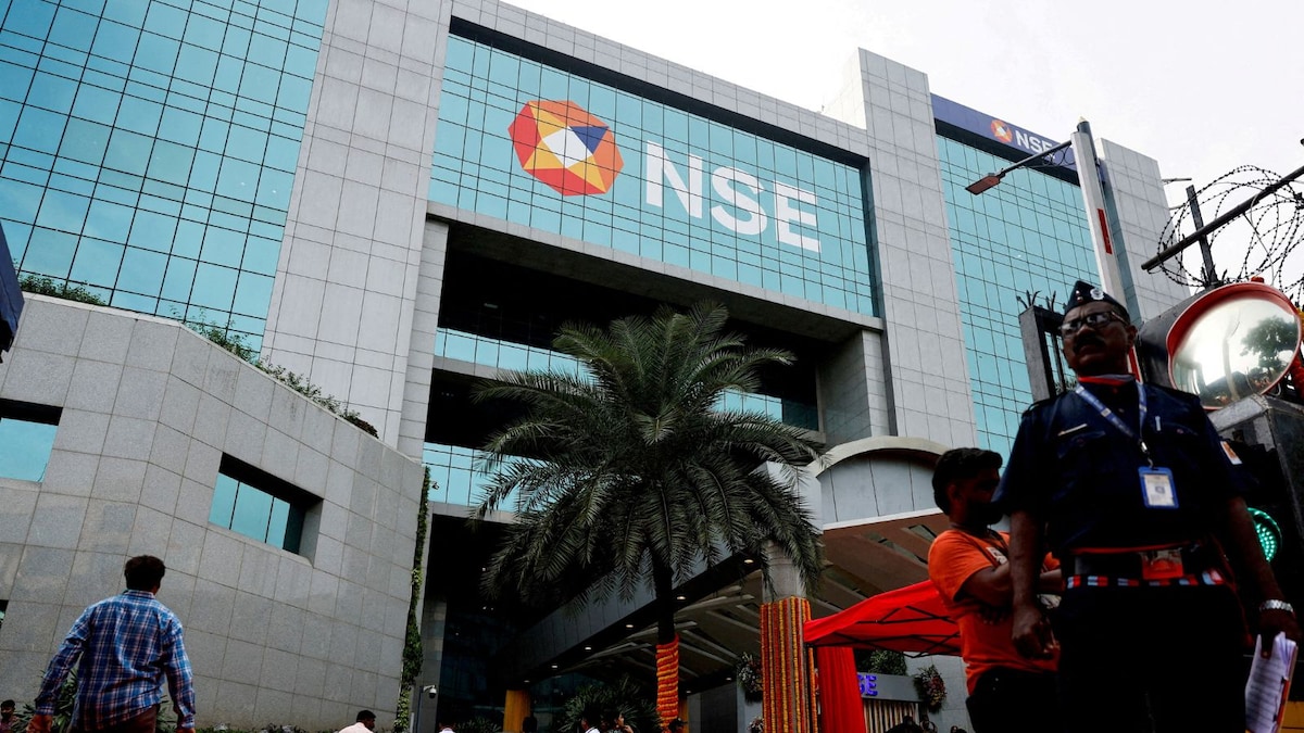 NSE IPO likely to see SBI, Morgan Stanley and six others cut planned share sale