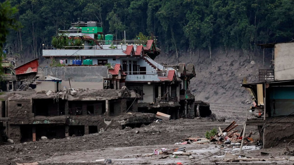Nepal Disaster Live Updates: Death toll rises to 46, nearly 500 missing including 105 Indians