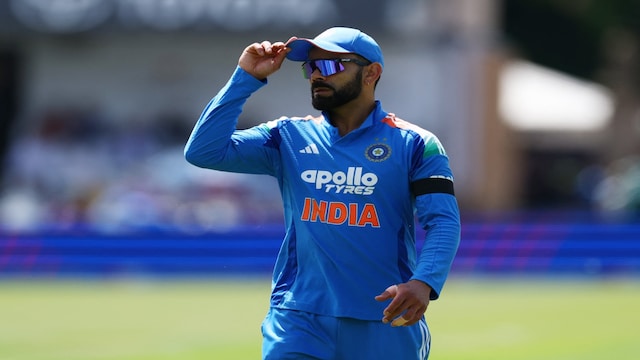 Kohli passes 15,000 ODI runs as India beat West Indies Kohli passes 15,000 ODI runs as India beat West Indies