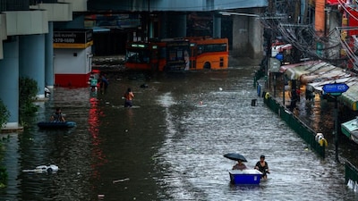 More rain forecast as authorities drain floodwater: Thailand's Meteorological Department warned of heavy to very heavy rain through September 27, including Bangkok and nearby areas. The weather system is linked to an active low-pressure area and strengthening southwest monsoon conditions. (Image: Reuters)