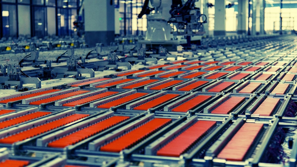 China pauses approvals for battery storage manufacturing projects, says report