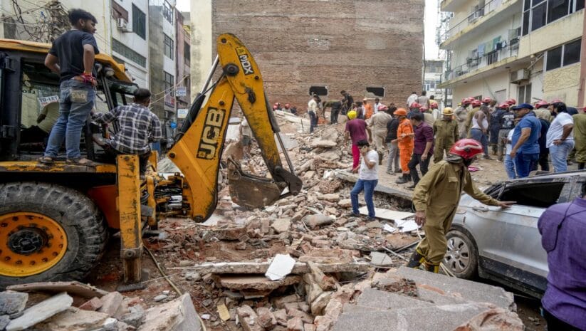 delhi satya niketan building collpase 1 2026 09 79c439253eaf1b1bfda48a8b8be3f743