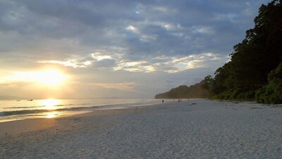 Top Indian Destinations for October: Festivals, Adventure, and Scenic Beauty Await!