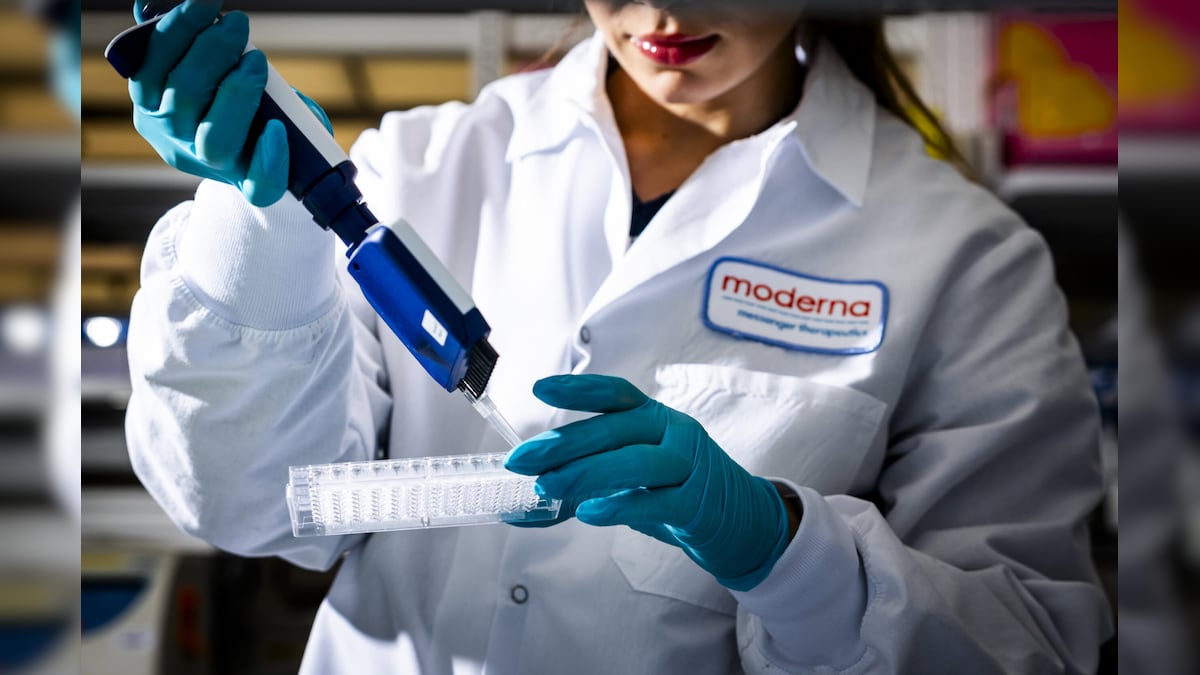 Rothschild Says Moderna Is Overvalued After Cancer Vaccine Surge