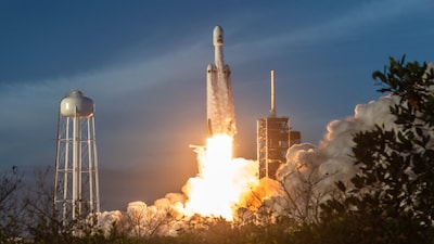 TD Cowen: SpaceX Poised for Comeback, AI and Space Growth to Drive Gains