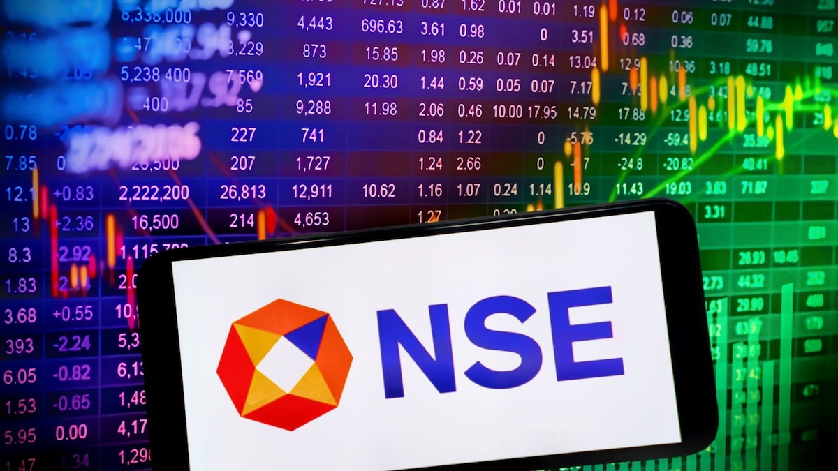 15% earnings growth, technology costs seen scaling steadily
