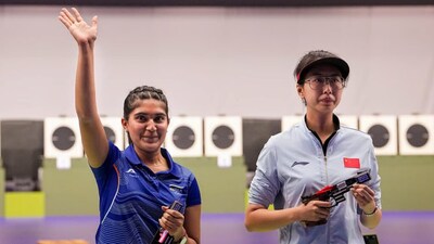 Esha Singh Battles Nerves, Pain for Asian Games Silver in 25m Pistol