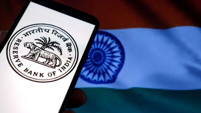 RBI Halves India's Cash Overhang with Bond Sales, Forex Intervention