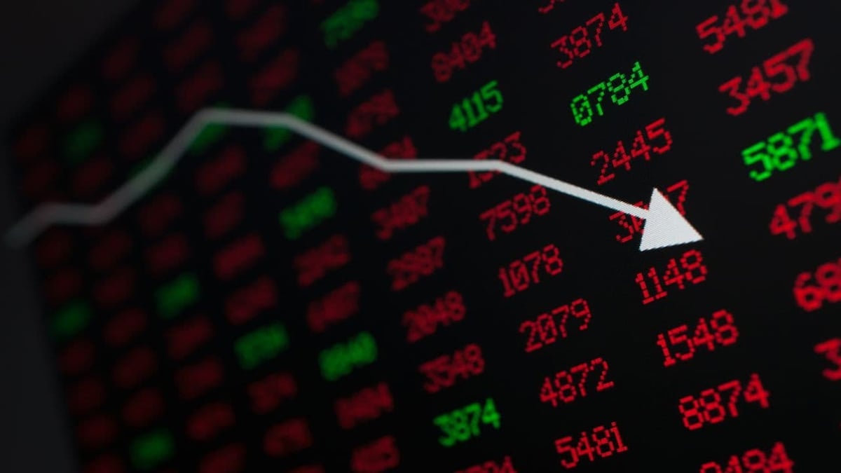 Sensex, Nifty end lower but recover sharply from lows: Here's what drove today's market