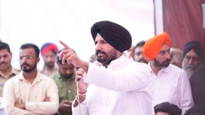 Punjab Congress Leadership Shake-Up: Warring Out, Singla Frontrunner for 2027 Elections