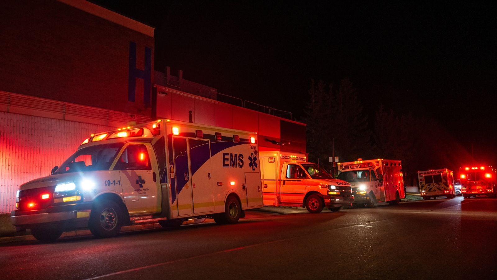 Fire at Canada military base kills 4, at least 39 hospitalised including 19 critical