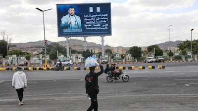 US Warns Americans in West Asia After Houthi Strikes on Saudi Airports